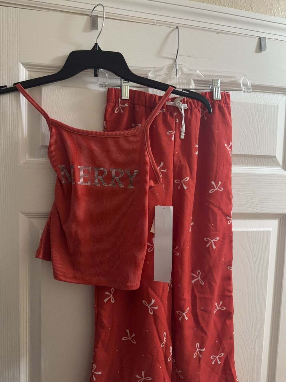 Merry Rhinestone Ribbed Tank and Bow Print Pajama Set Size Medium
